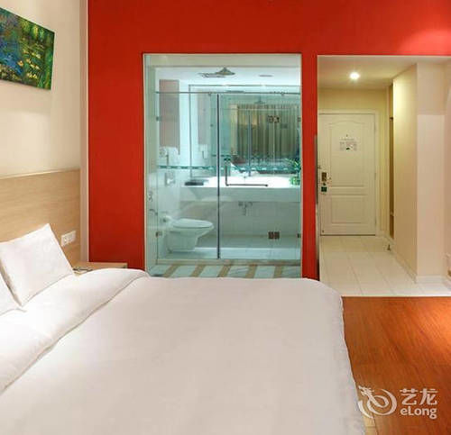 Hanting Express Shanghai Lujiazui Minsheng Road Bagian luar foto
